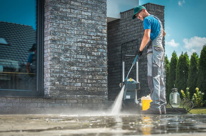 Professional Pressure Washing: The Basics